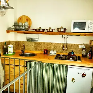 Il Pozzo Di Santa Teresa Catane
